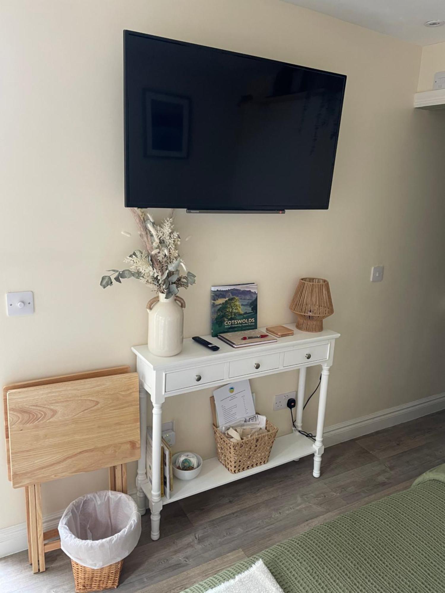 The Cotswold Nook Hotell Dursley Eksteriør bilde